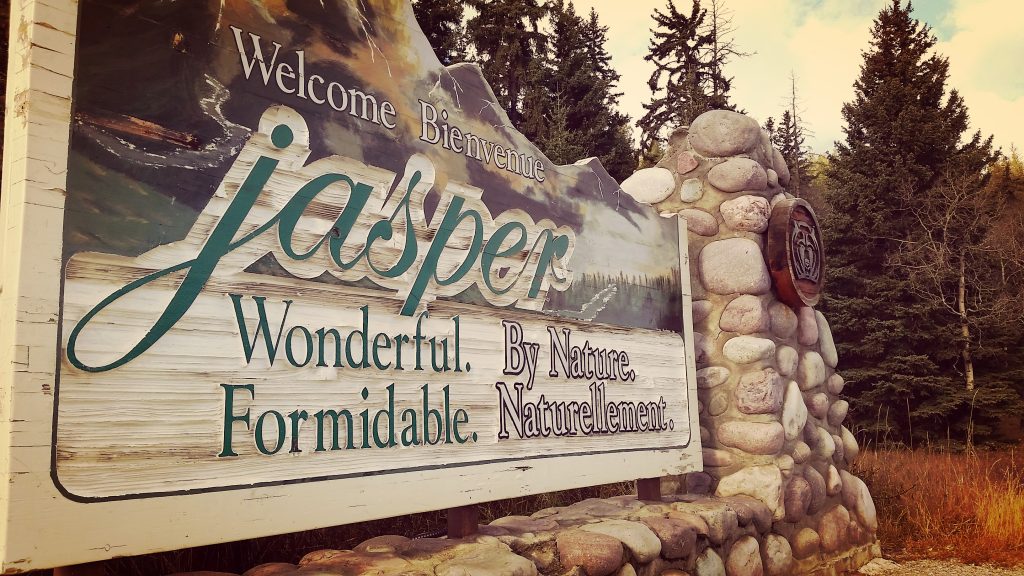 make your next family trip to the town of Jasper even better knowing these 5 jasper family travel tips