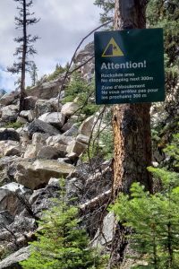 A rock slide warning sign in Jasper National Park